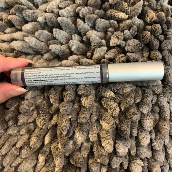 Beautyness Eyelash Eyebrow Growth Serum - Picture 4 of 8